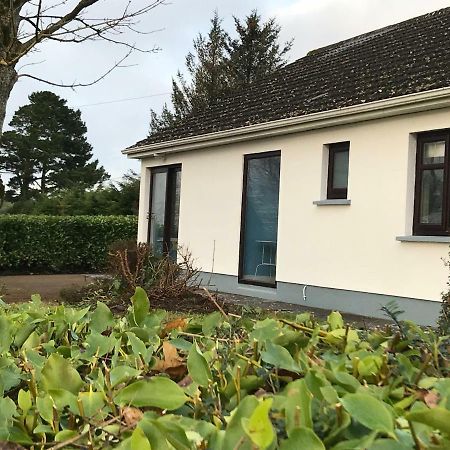 Mick'S Cottage Loughrea Buitenkant foto