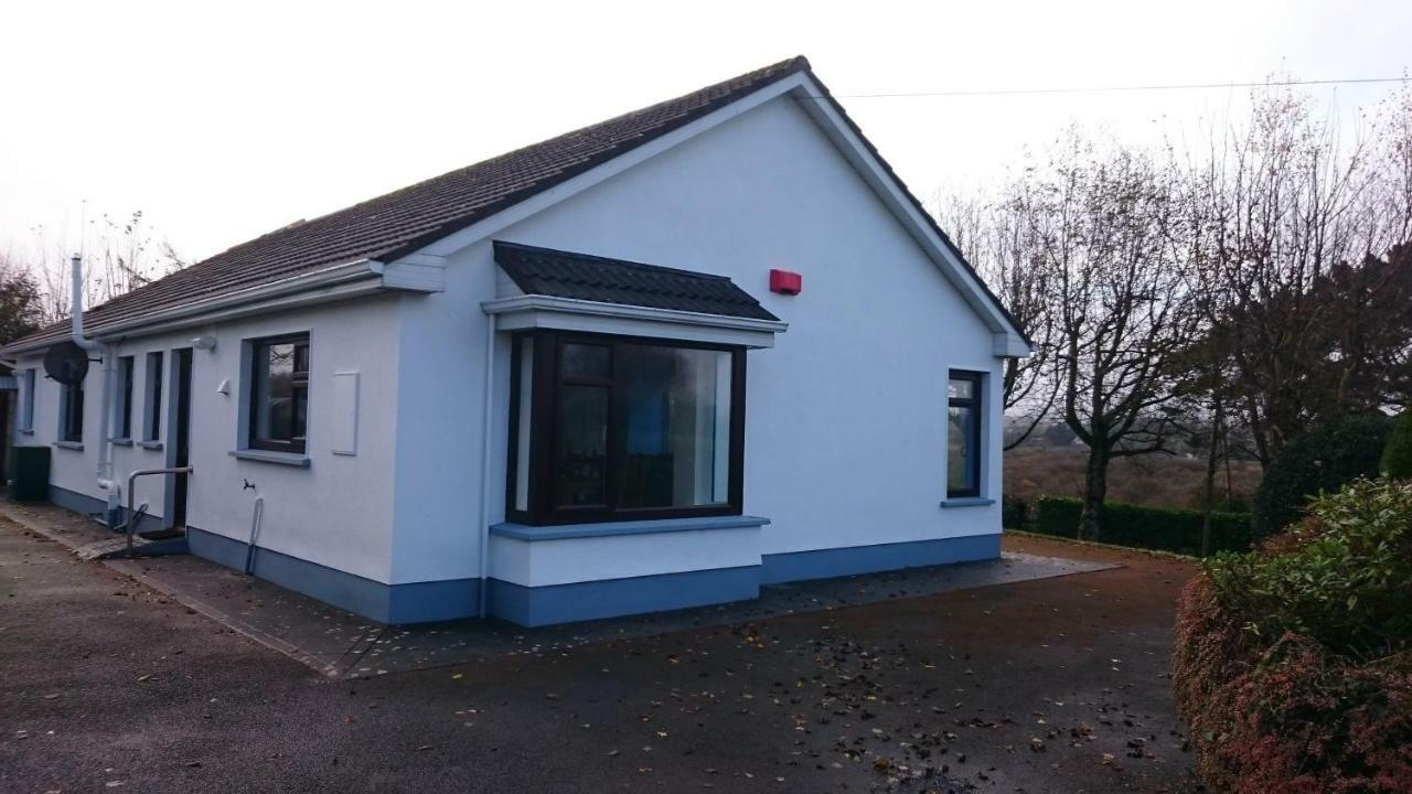 Mick'S Cottage Loughrea Buitenkant foto
